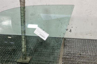 Vitre avant gauche VOLKSWAGEN TIGUAN 1