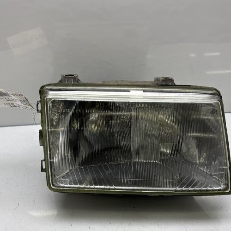 Optique avant principal droit (feux)(phare) RENAULT TRAFIC 1 Photo n°1