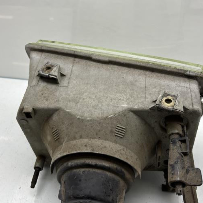 Optique avant principal droit (feux)(phare) RENAULT TRAFIC 1 Photo n°3