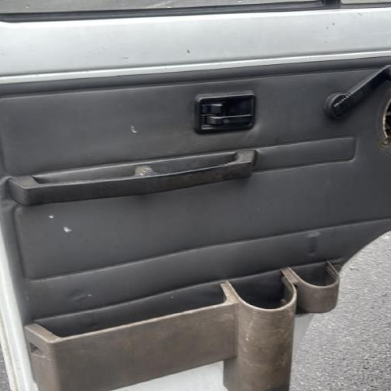 Optique avant principal droit (feux)(phare) RENAULT TRAFIC 1 Photo n°14