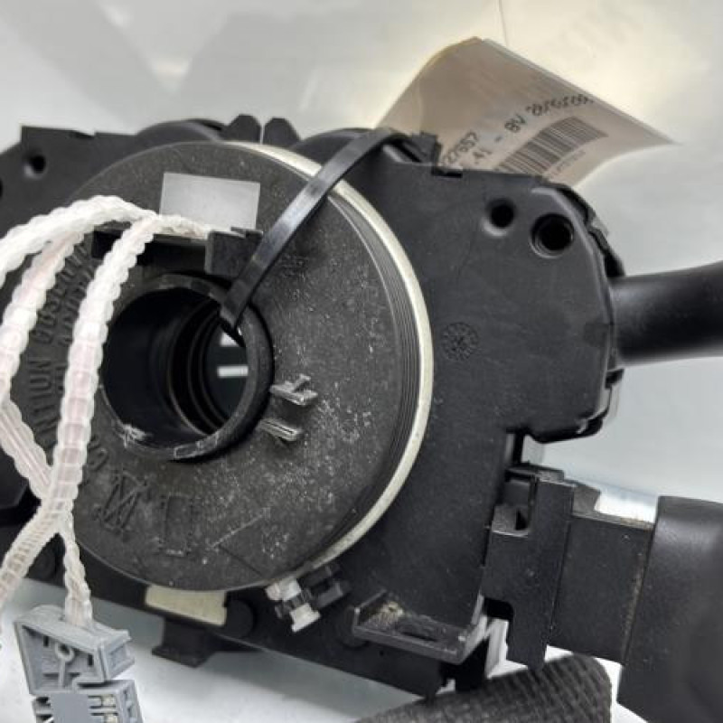 Com (Bloc Contacteur Tournant+Commodo Essuie Glace+Commodo Phare) CITROEN C3 1 Photo n°3