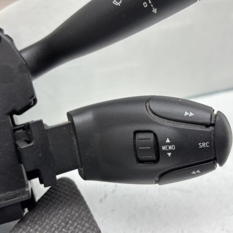 Com (Bloc Contacteur Tournant+Commodo Essuie Glace+Commodo Phare) CITROEN C3 1 Photo n°6