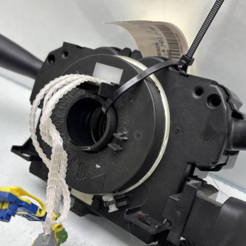 Com (Bloc Contacteur Tournant+Commodo Essuie Glace+Commodo Phare) CITROEN C3 1 Photo n°3