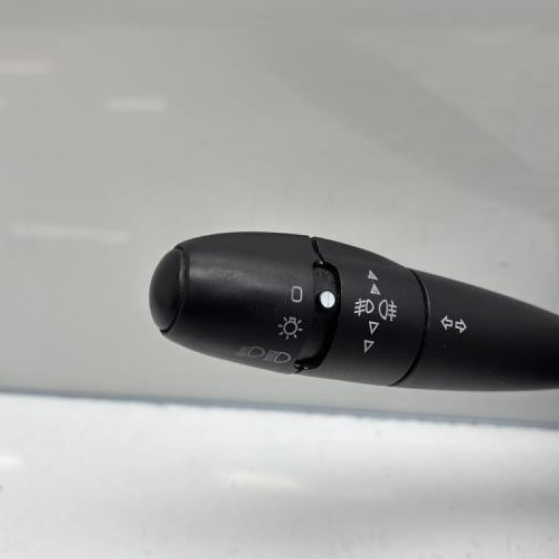 Com (Bloc Contacteur Tournant+Commodo Essuie Glace+Commodo Phare) CITROEN C3 1 Photo n°4