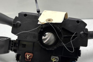 Com (Bloc Contacteur Tournant+Commodo Essuie Glace+Commodo Phare) CITROEN C3 1