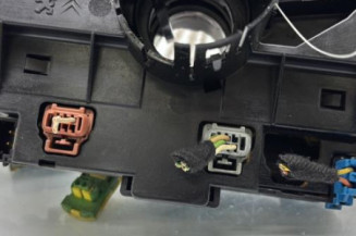 Com (Bloc Contacteur Tournant+Commodo Essuie Glace+Commodo Phare) CITROEN C3 1