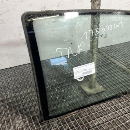 Custode arriere gauche PEUGEOT 106