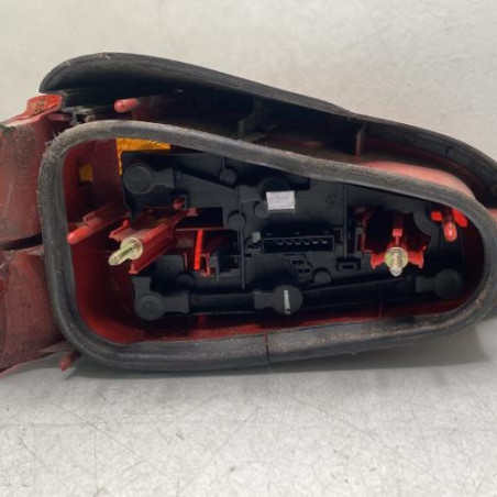 Feu arriere principal droit (feux) PEUGEOT 106