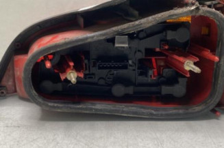 Feu arriere principal gauche (feux) PEUGEOT 106