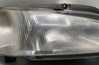 Optique avant principal droit (feux)(phare) PEUGEOT 106 Photo n°1