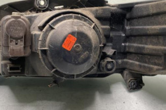 Optique avant principal droit (feux)(phare) PEUGEOT 106