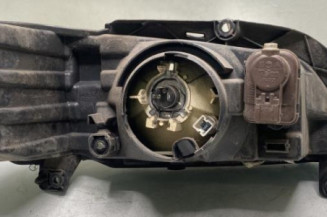 Optique avant principal gauche (feux)(phare) PEUGEOT 106