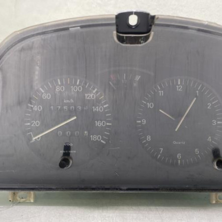 Compteur PEUGEOT 106 Photo n°1