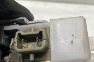 Serrure arriere gauche RENAULT CLIO 2