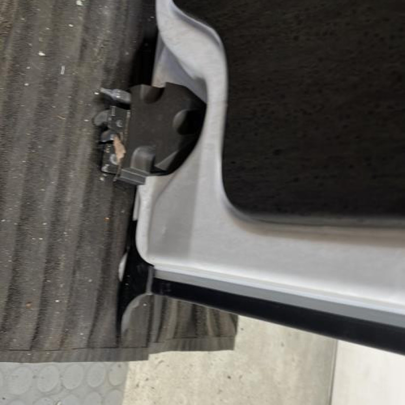 Porte de coffre droit NISSAN PRIMASTAR 2 Photo n°6