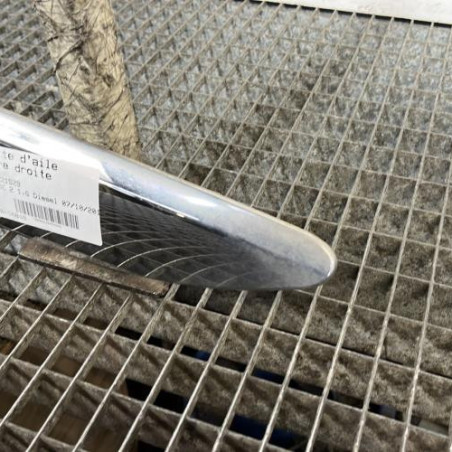 Baguette d'aile arrière droite DS DS3