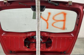 Malle/Hayon arriere DACIA SANDERO 1