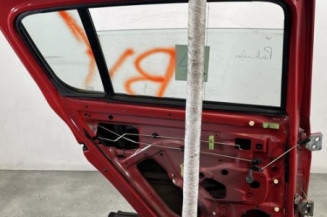 Porte arriere gauche DACIA SANDERO 1