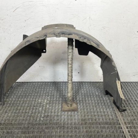 Pare boue avant droit DACIA SANDERO 1 Photo n°1