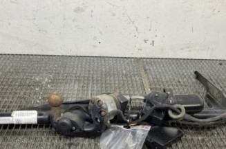 Attelage (boule de remorquage) VOLKSWAGEN PASSAT 6 Photo n°1