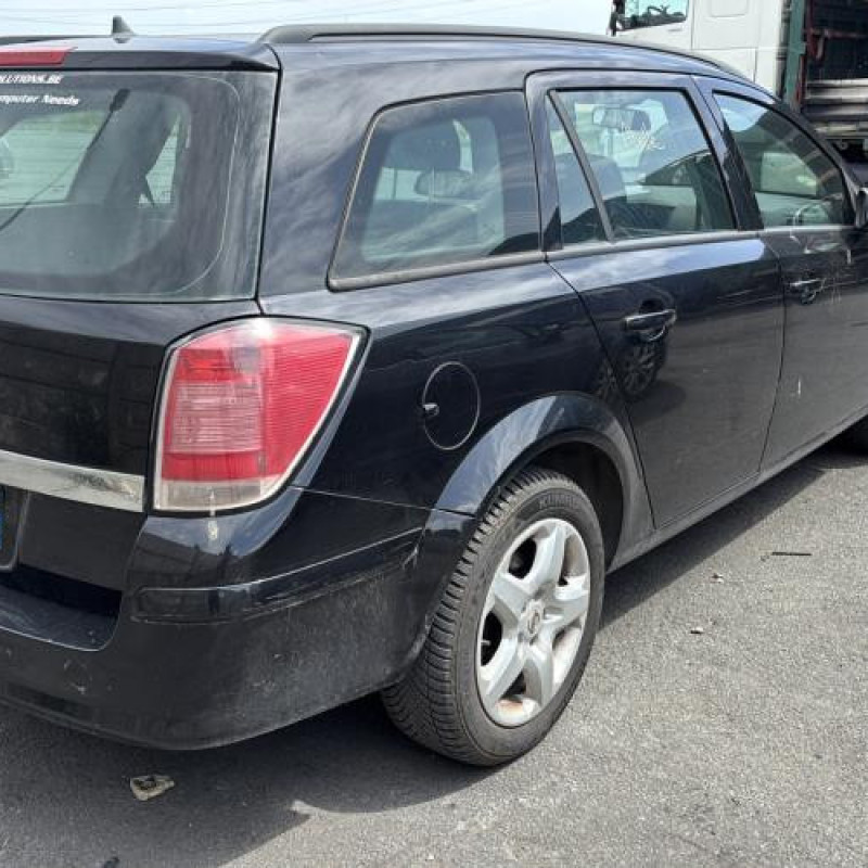 Porte avant droit OPEL ASTRA H Photo n°9