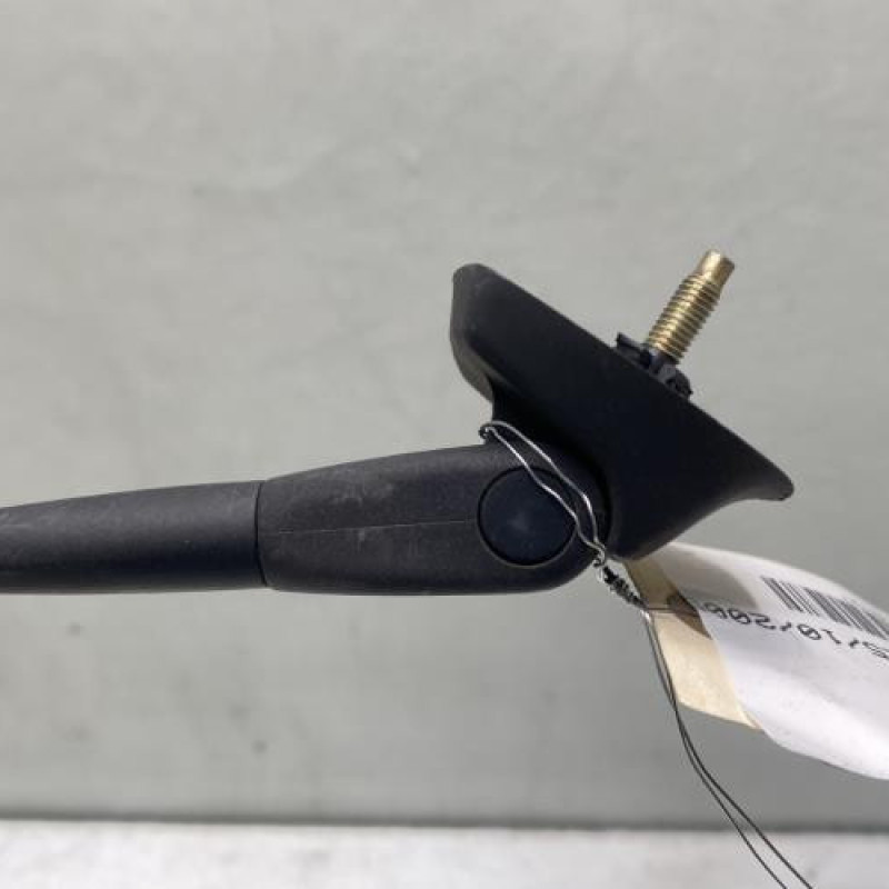 Antenne PEUGEOT 107 Photo n°2