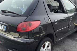 Serrure avant gauche PEUGEOT 206