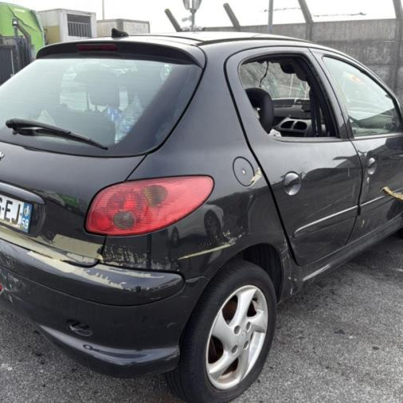 Serrure avant gauche PEUGEOT 206 Photo n°9