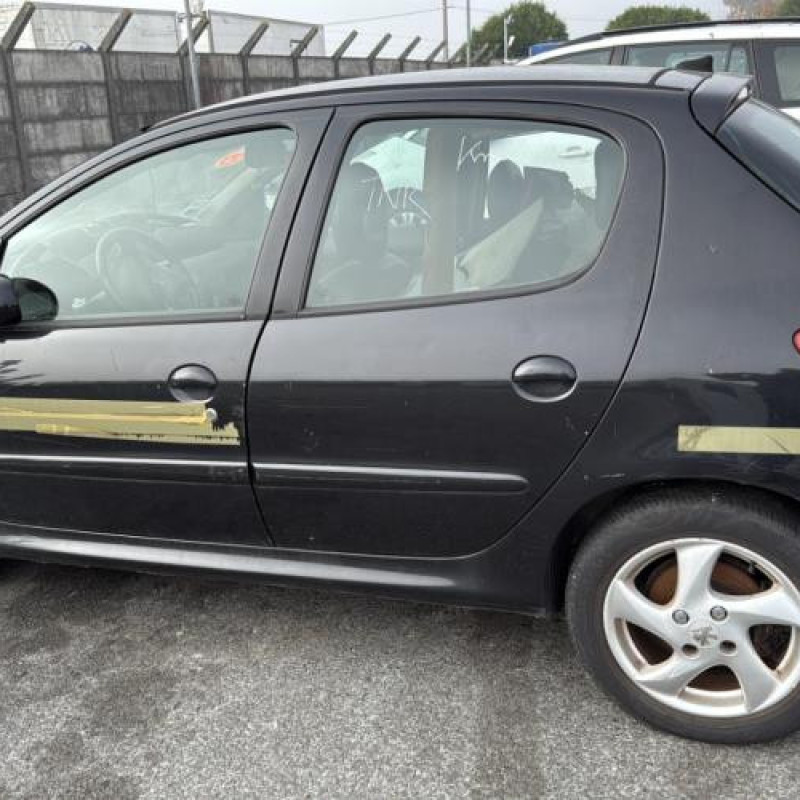 Serrure avant gauche PEUGEOT 206 Photo n°10