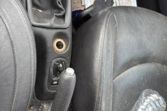 Serrure avant gauche PEUGEOT 206