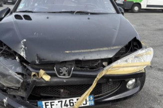 Serrure avant gauche PEUGEOT 206