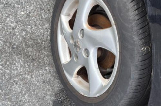 Serrure avant gauche PEUGEOT 206