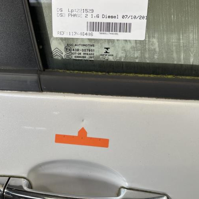Porte avant droit DS DS3 Photo n°3