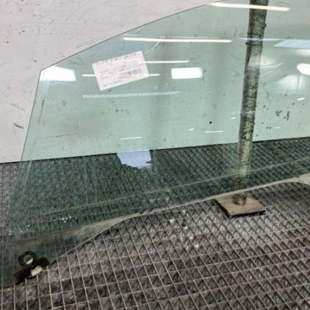 Vitre avant gauche PEUGEOT 307