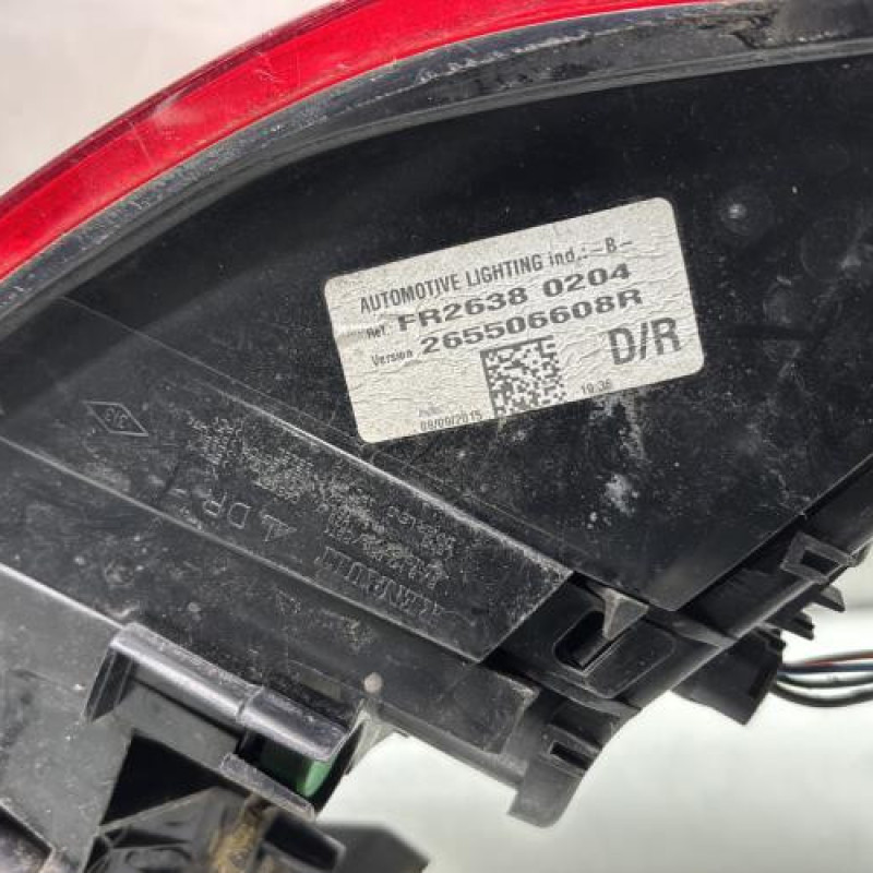 Feu arriere principal droit (feux) RENAULT CLIO 4 Photo n°4