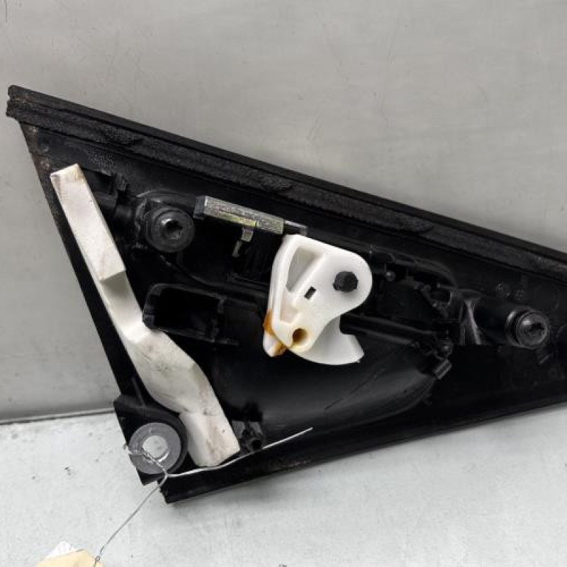 Poignee porte arriere droit RENAULT CLIO 4 Photo n°2