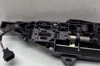 Poignee porte avant droit RENAULT CLIO 4
