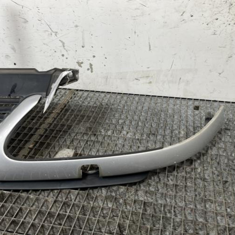 Calandre RENAULT ESPACE 3 Photo n°3