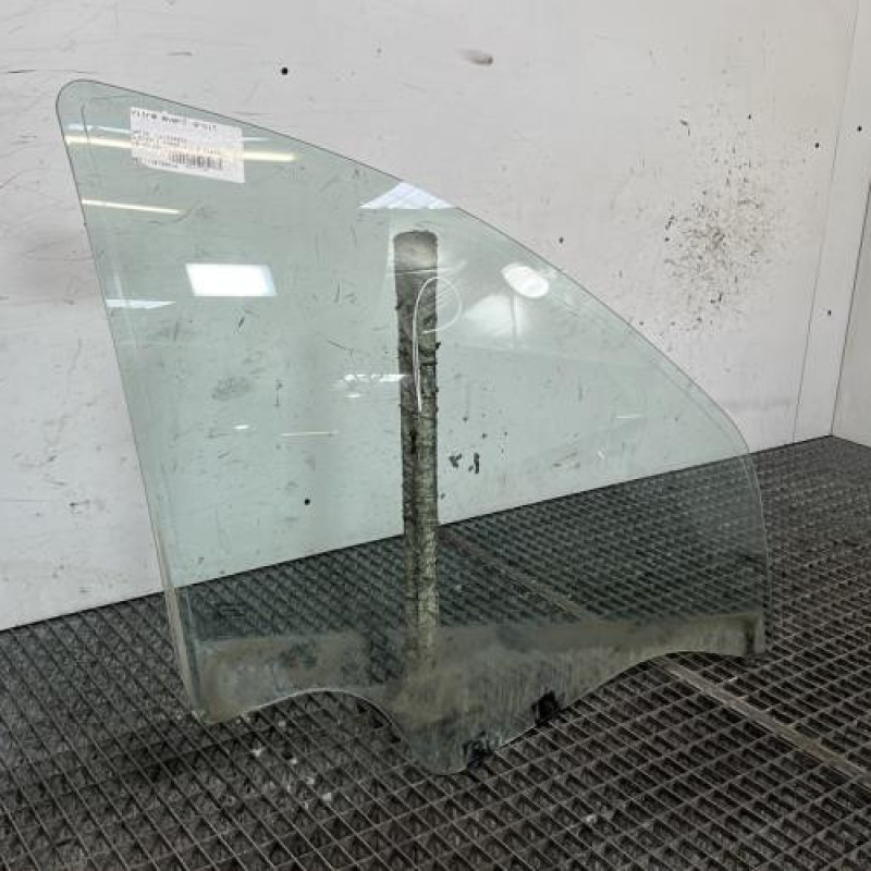 Vitre avant droit DACIA DUSTER 1 Photo n°3