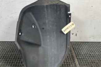 Pare boue arriere gauche DACIA DUSTER 1