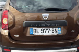 Pare boue avant gauche DACIA DUSTER 1