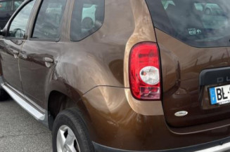 Plage arriere DACIA DUSTER 1