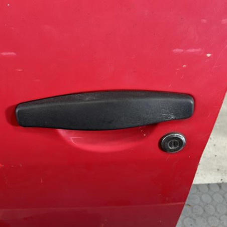 Porte avant gauche DACIA SANDERO 1
