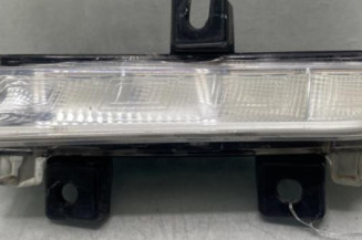 Feu diurne avant gauche RENAULT CLIO 4 Photo n°1