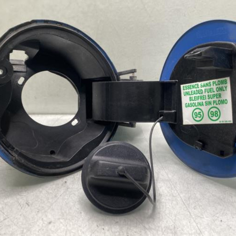 Trappe d'essence RENAULT CLIO 4 Photo n°3