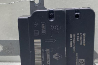 Boitier air bag RENAULT CLIO 4 Photo n°1