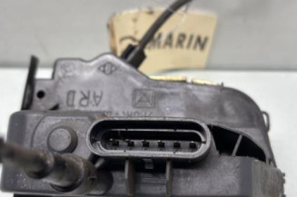 Serrure arriere droit RENAULT LAGUNA 2