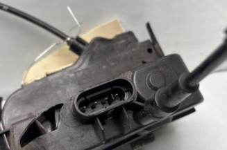 Serrure avant gauche RENAULT LAGUNA 2