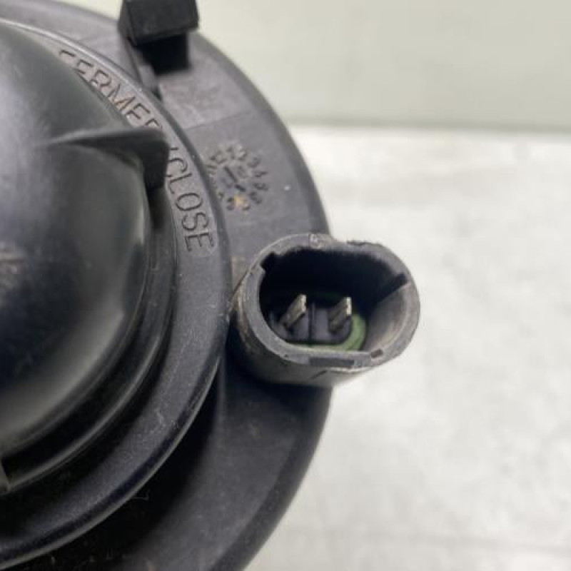 Anti brouillard droit (feux) RENAULT SCENIC 1 Photo n°3