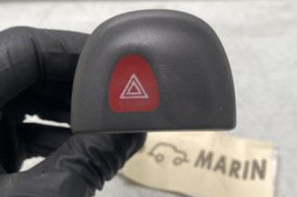 Bouton de warning RENAULT SCENIC 1 Photo n°1